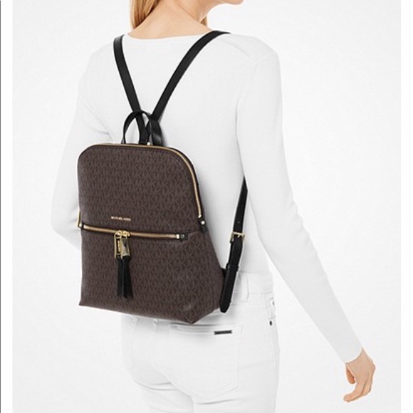 michael kors slim rhea backpack